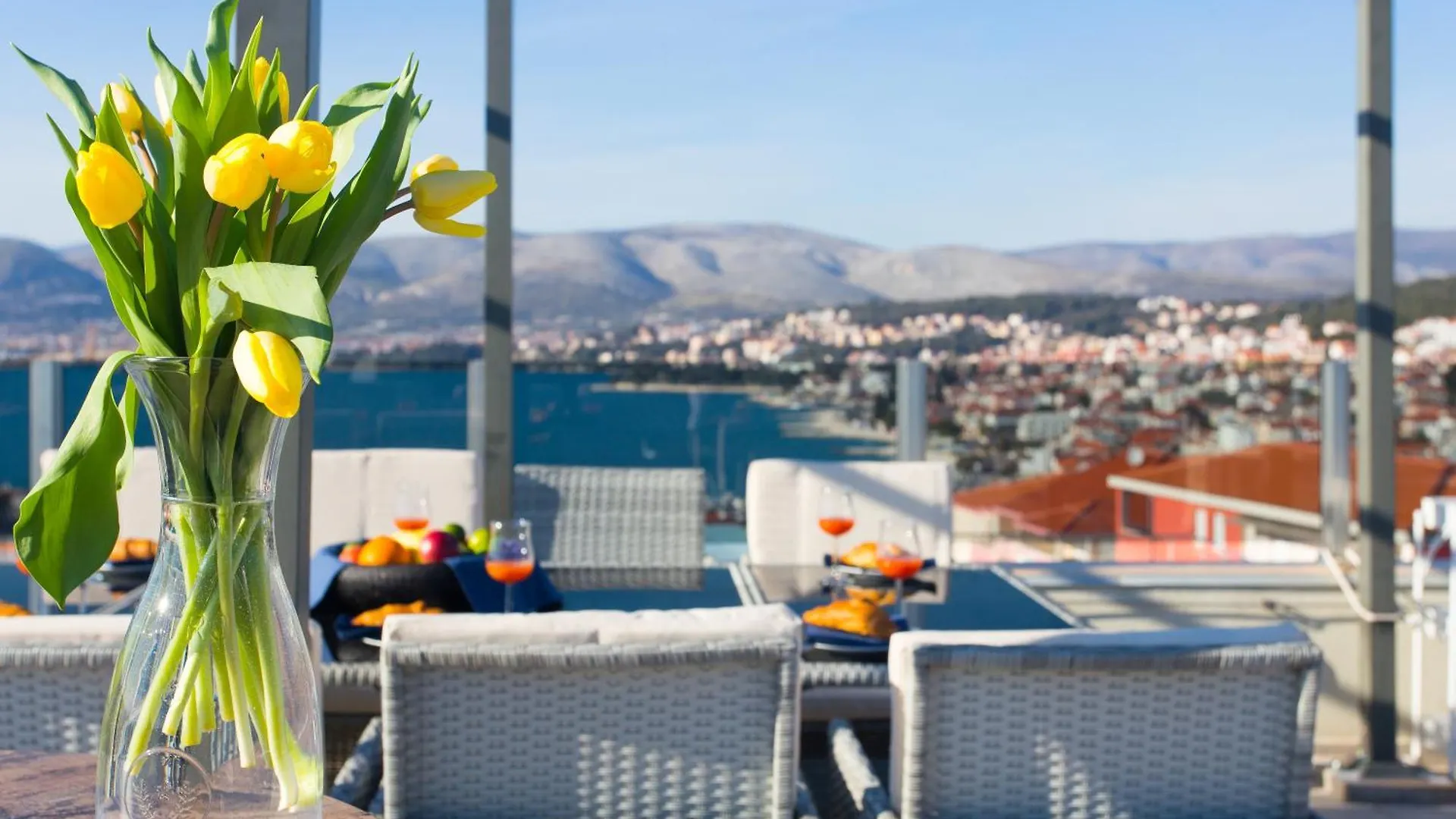 Oceanview Deluxe Penthouse Apartment With 89M2 Living Space & 90M2 Roof Terrace Trogir