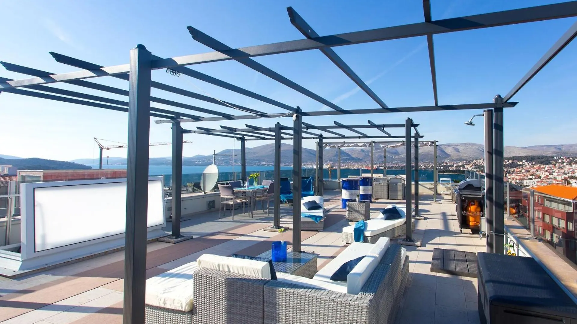 Oceanview Deluxe Penthouse Apartment With 89M2 Living Space & 90M2 Roof Terrace Trogir 0*,  Croatia