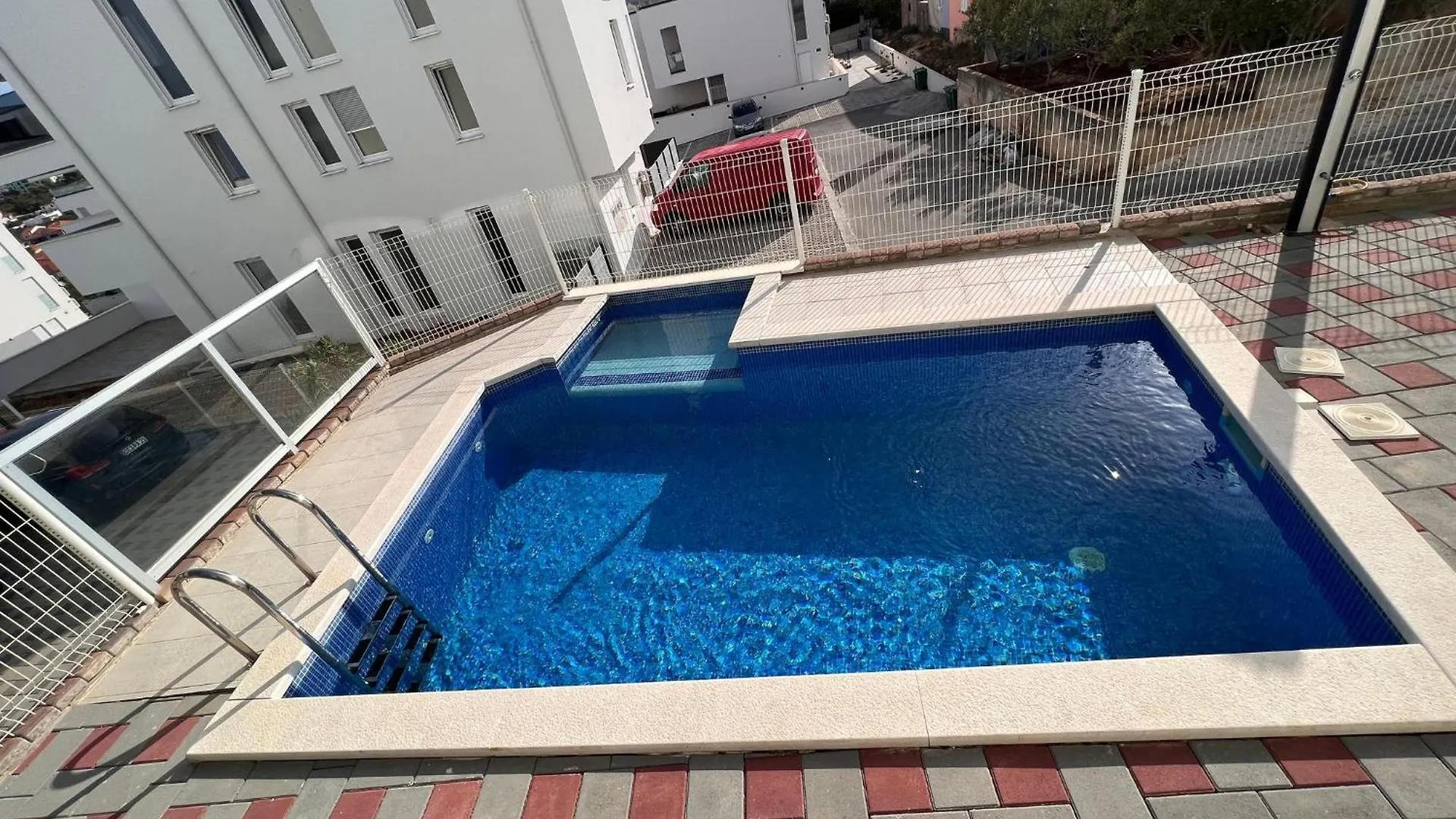 Oceanview Deluxe Penthouse Apartment With 89M2 Living Space & 90M2 Roof Terrace Trogir