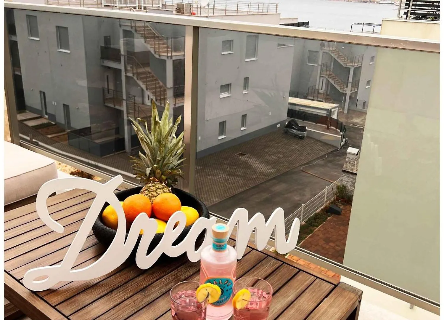 Oceanview Deluxe Penthouse Apartment With 89M2 Living Space & 90M2 Roof Terrace Trogir