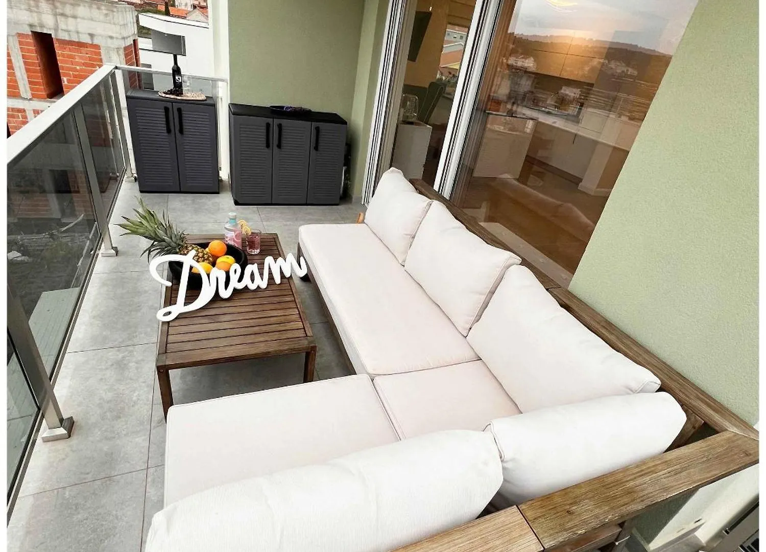 Oceanview Deluxe Penthouse Apartment With 89M2 Living Space & 90M2 Roof Terrace Trogir