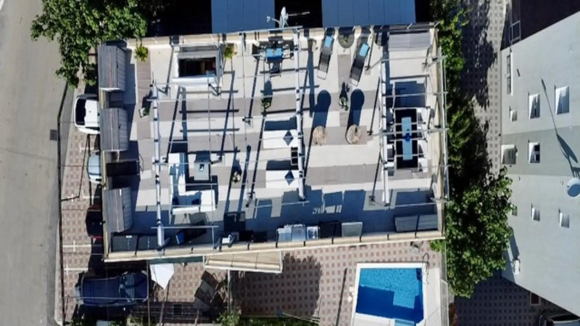 Oceanview Deluxe Penthouse Apartment With 89M2 Living Space & 90M2 Roof Terrace Traù 0*,  Croazia
